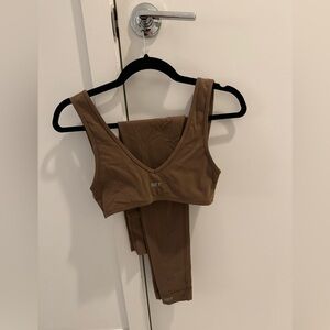 SET Active Penny SportBody Set Activewear Top and Leggings Small